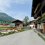 Hof Obertann Apartment *